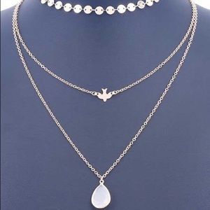 Gold tone 3 layer necklace